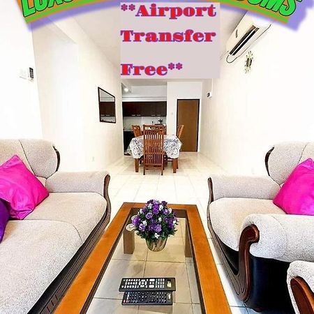 Qiqi Airport Villa Katunayaka Екстериор снимка